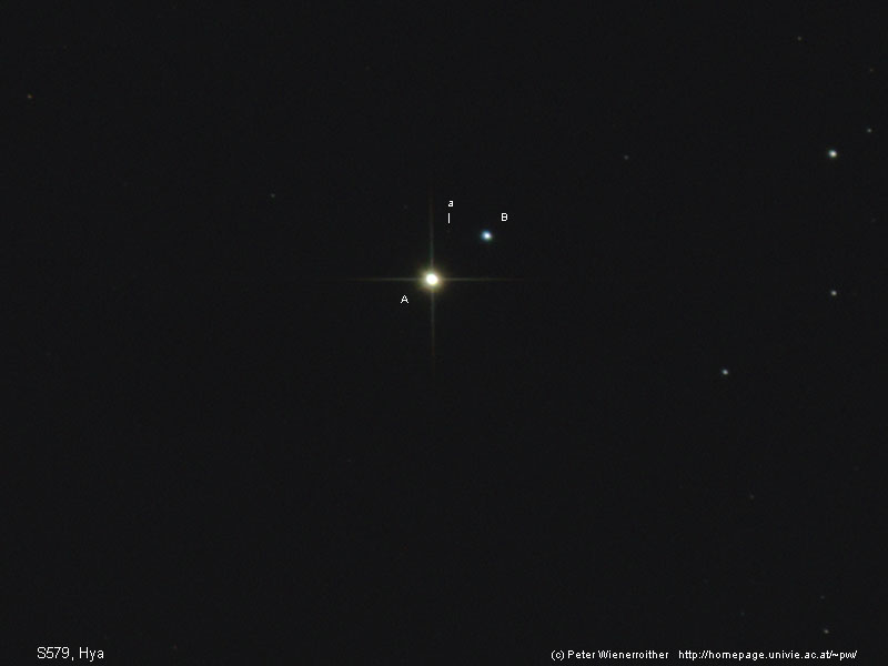 S579, Hya